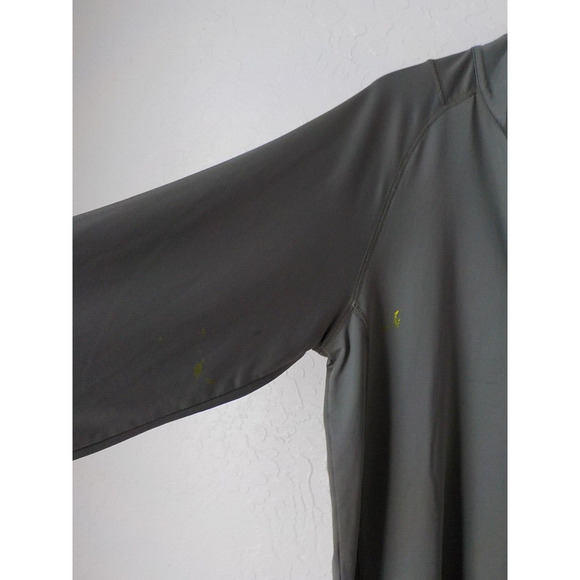 Life Is Good Gray Sports Jacket 1/4 Zip Fitted Outdoors GOOD MOVE Men Sz Medium - Picture 3 of 11